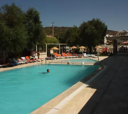 فندق Poseidon 3*